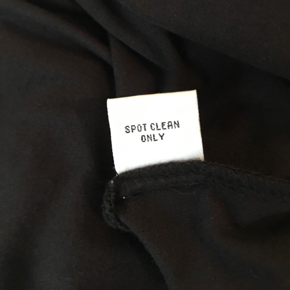 Black Cache top with sequin detail - Picture 6 of 6